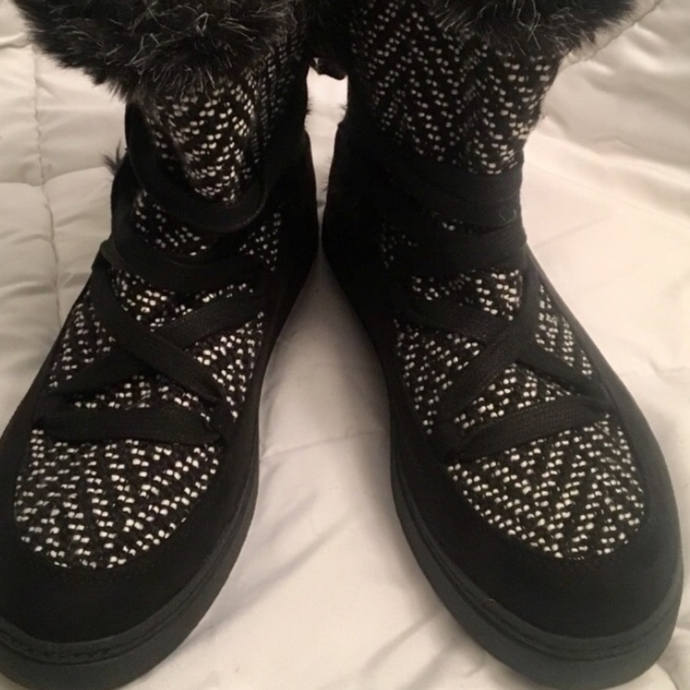Rocket dog slip on boots
